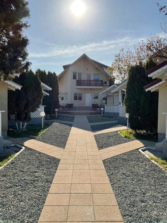 דירות Două Mai Complex Pria מראה חיצוני תמונה